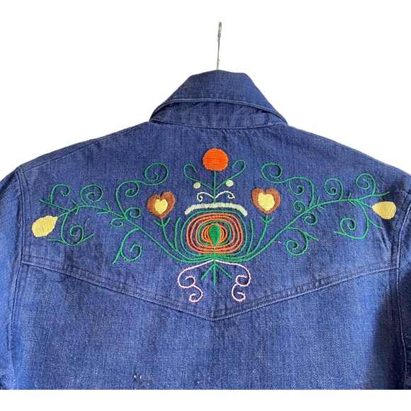 70’s Embroidered Jean Shirt/Jacket - Picture 2 of 16